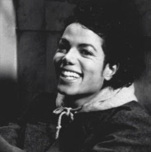 Meet your Posher, Amaya